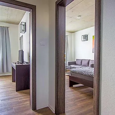 Hotel 63 3*