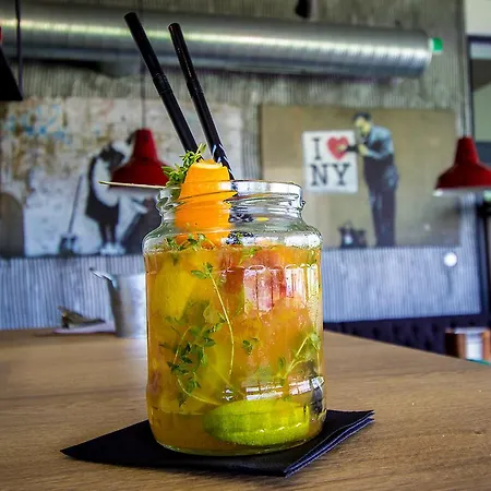 Отель 63 Попрад