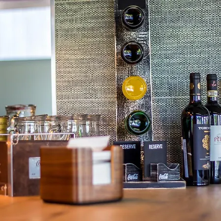 63 Отель Попрад